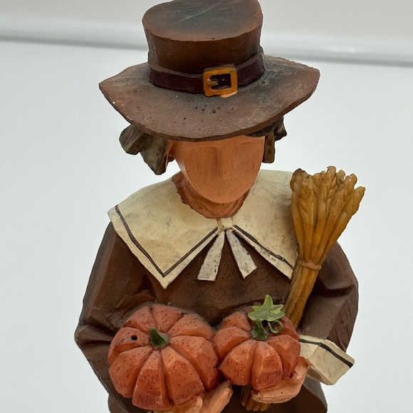 Resin PACIFIC RIM Pilgrim Couple Figurines Thanksgiving Autumn Harvest set of 2 - Picture 8 of 16